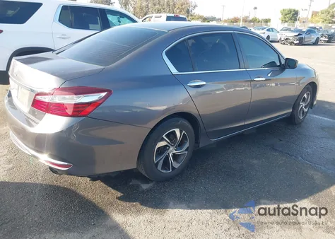 2017 Honda Accord Lx z USA, uszkodzony, nr VIN 1HGCR2F30HA092184